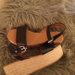 Rue 21 wedge sandals